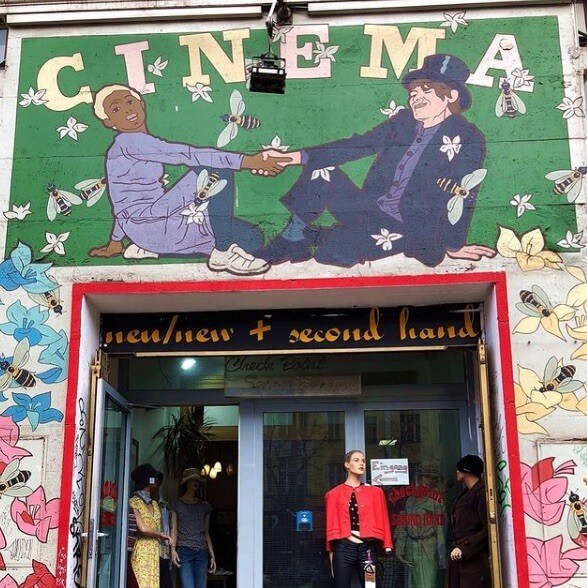 Ladenansicht für »Checkpoint & Cinema«